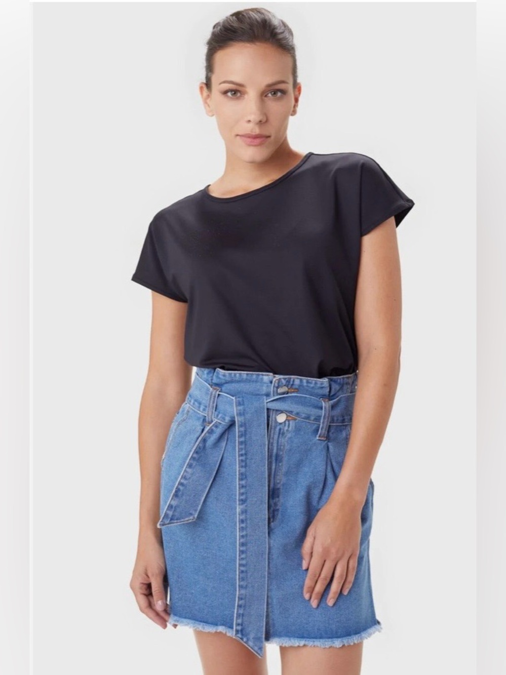 Lolë Talei Denim Skirt